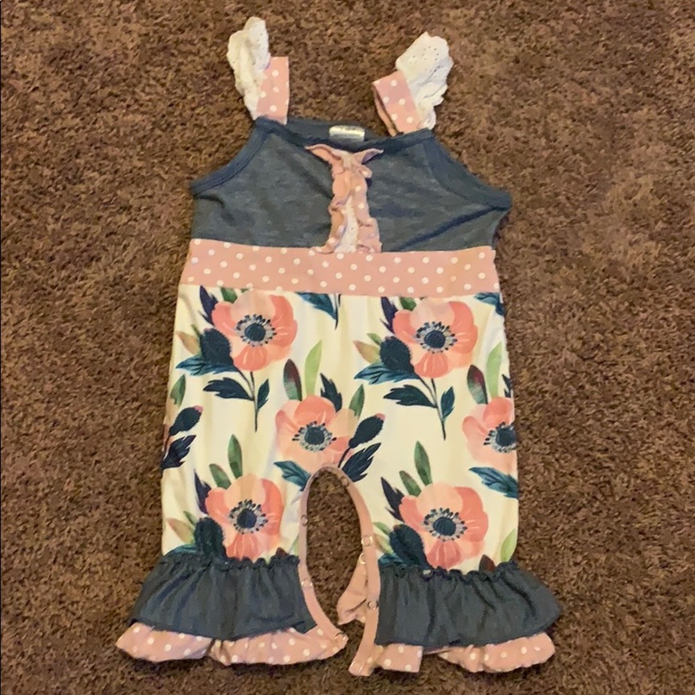 Baby floral romper